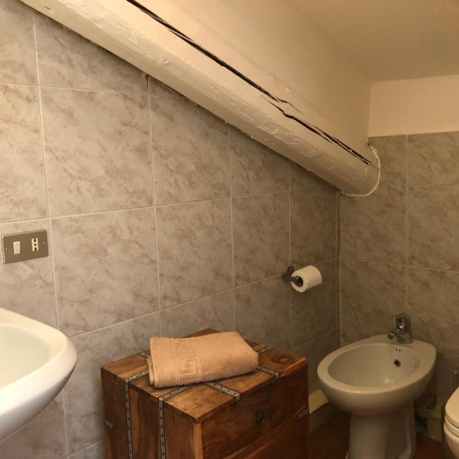 Il Tetto Fiorito Dell'isola Appartement